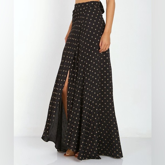 Flynn Skye | That’s A Wrap Metallic Crop Top & Wrap It Up Maxi Skirt | XS - Picture 5 of 5